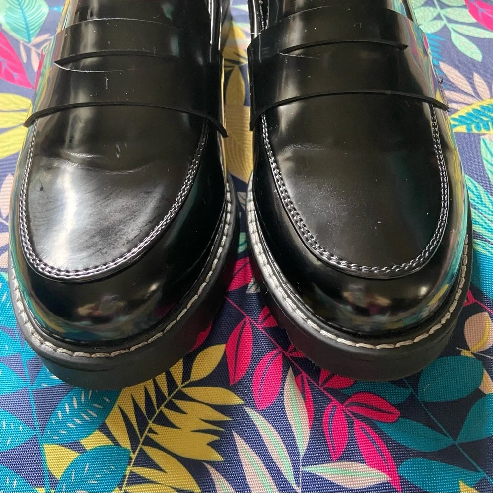 NWOT JF Women Sz-8 Faux Patient Leather Penny Loafers,Chunky 3/4” Platform Shoe👞 - Picture 2 of 16